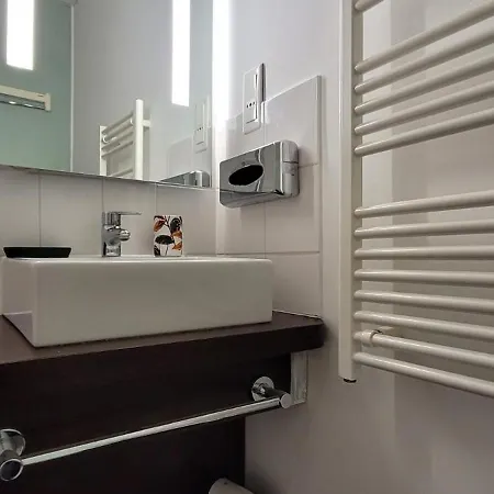 Le Kozy - Climatisation - Parking Gratuit شقة